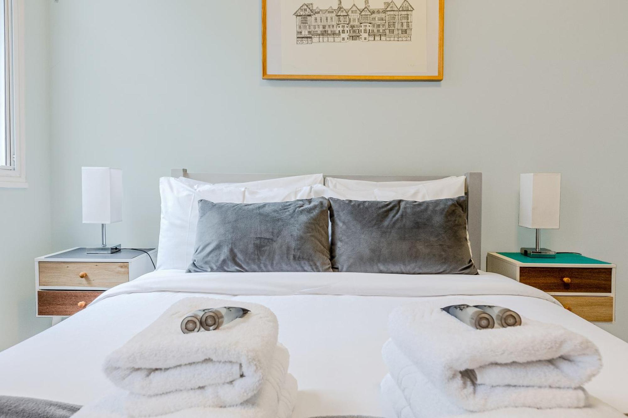 Stunning Central 2Br Flat Btw Soho & Covent Garden 런던 외부 사진